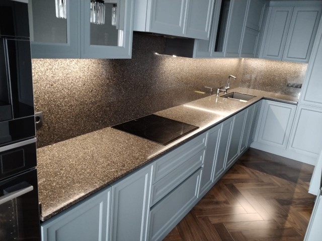 Столешница Radianz MI780 MIRAMA BRONZE, стеновая, остров