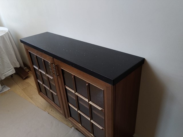 Столешница Technistone STARLIGHT BLACK для комода